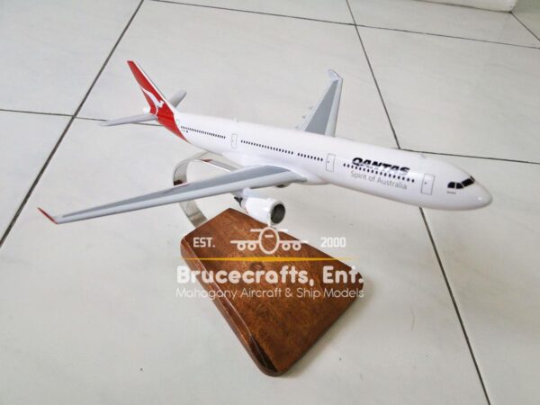 Model of A330-300 Qantas Airlines with detailed craftsmanship.